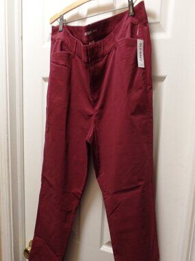 *NWT* Old Navy Go PINOT GO Pixie Ankle Pants 16 XL Wine Autumn Red Back 2 School
